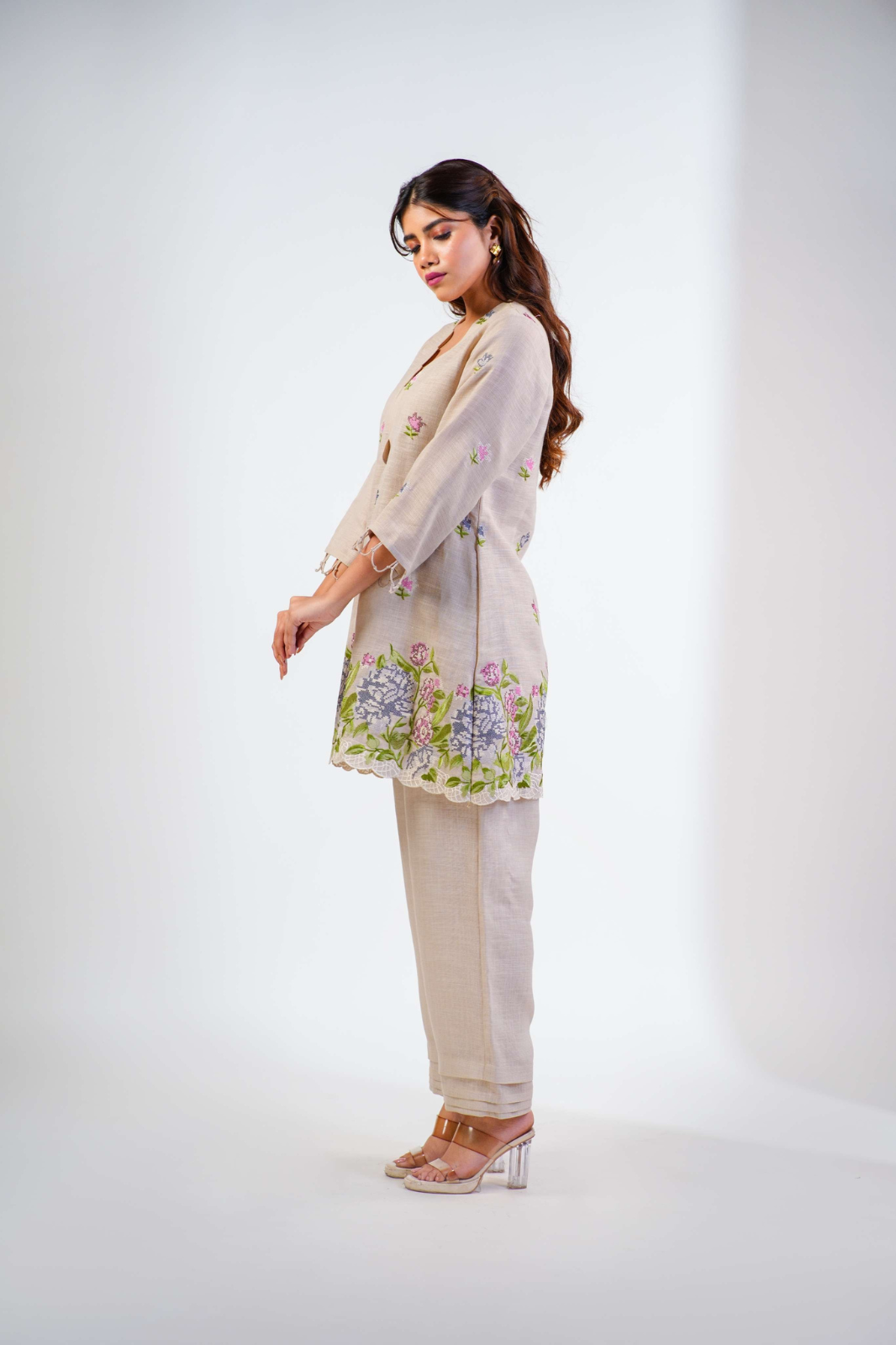 CROSS STITCH SCALLOP CO-ORD SET-BEIGE