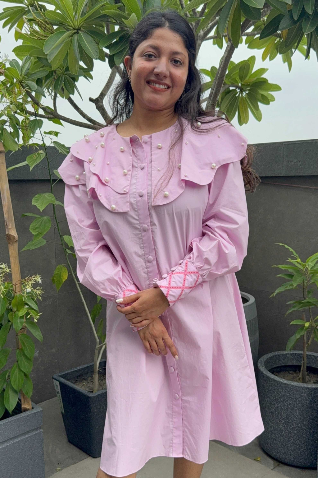 EXAGGERATED COLLAR DRESS