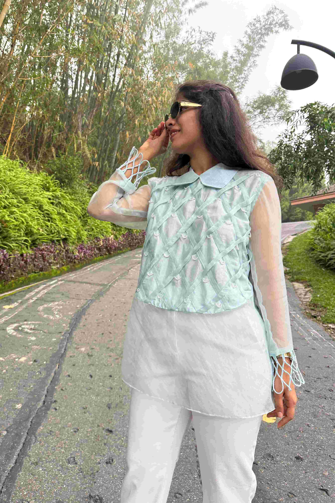 CRISS-CROSS PEARL SHIRT Main image
