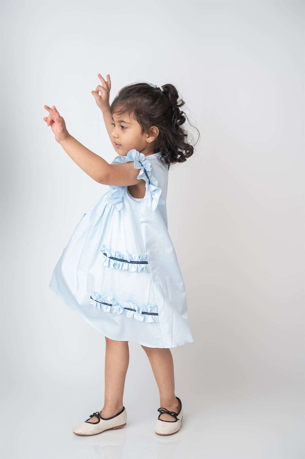 FRILL & FLUTTER DRESS