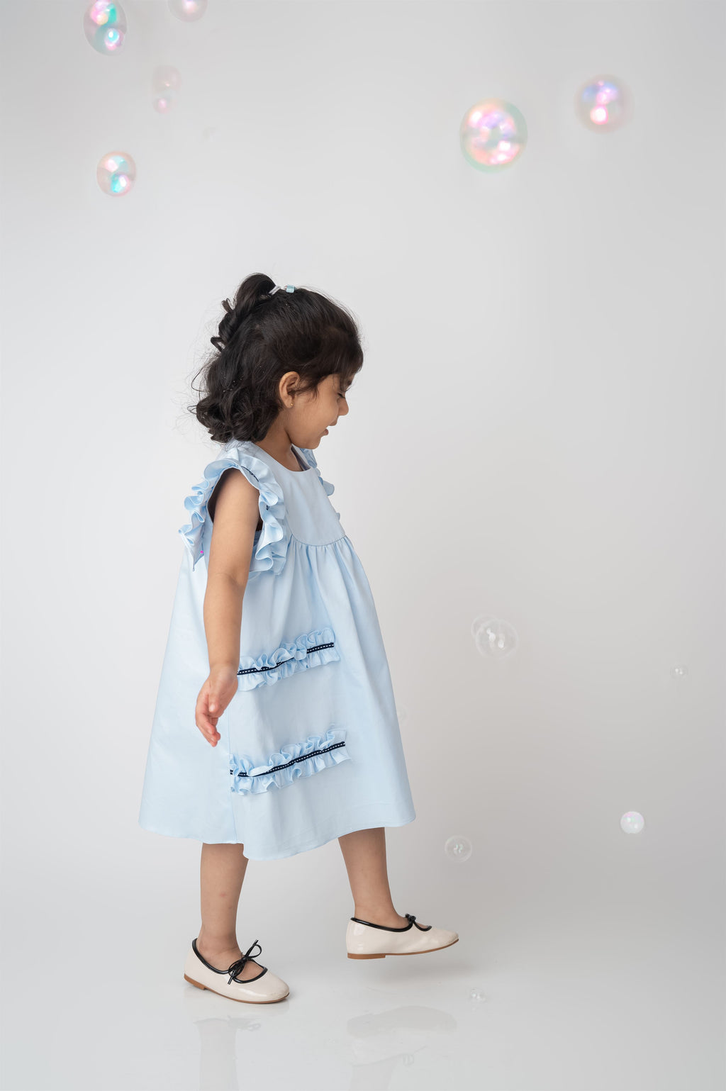 FRILL & FLUTTER DRESS