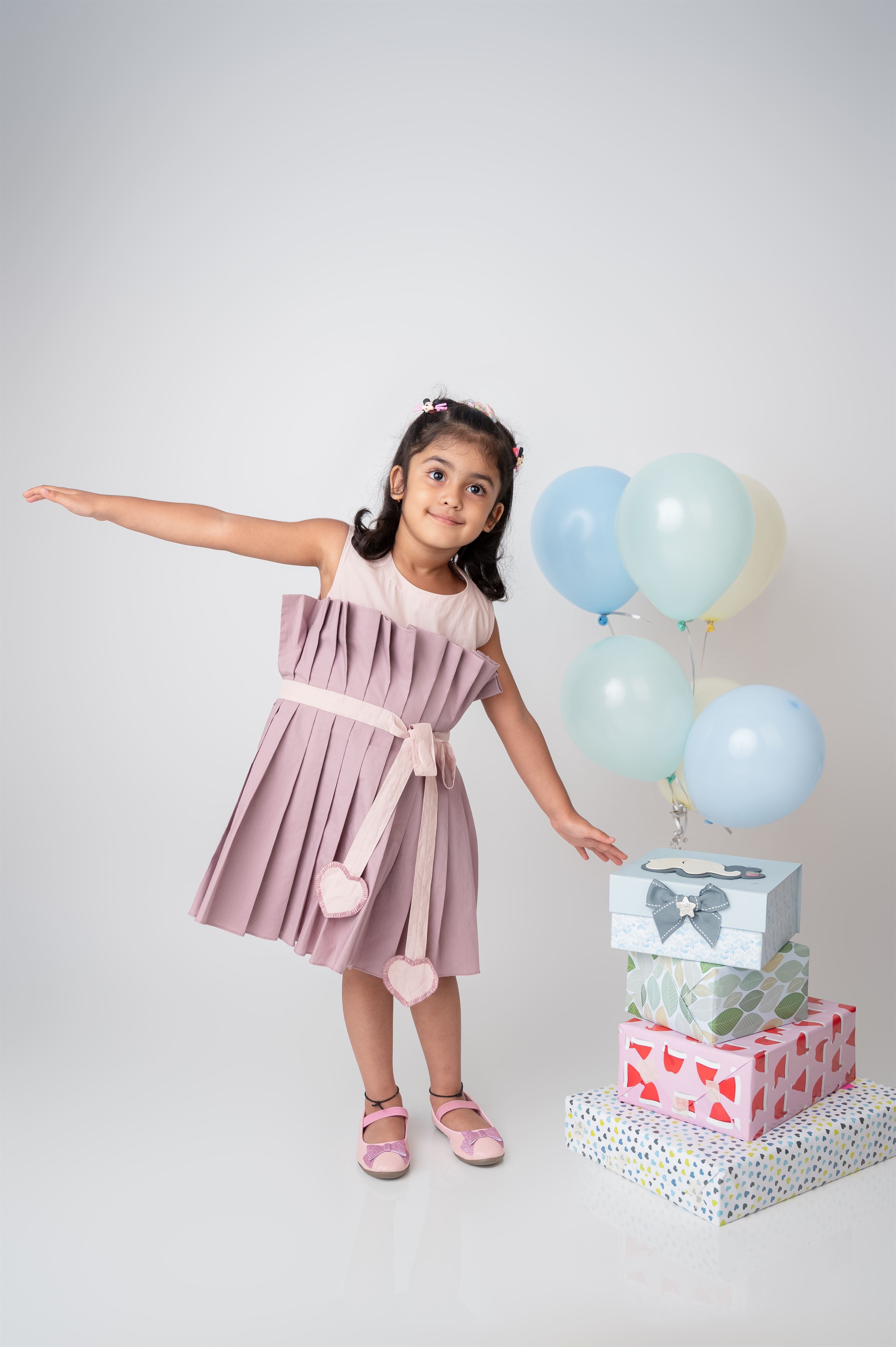 PLEAT ME UP BOW DRESS Main image