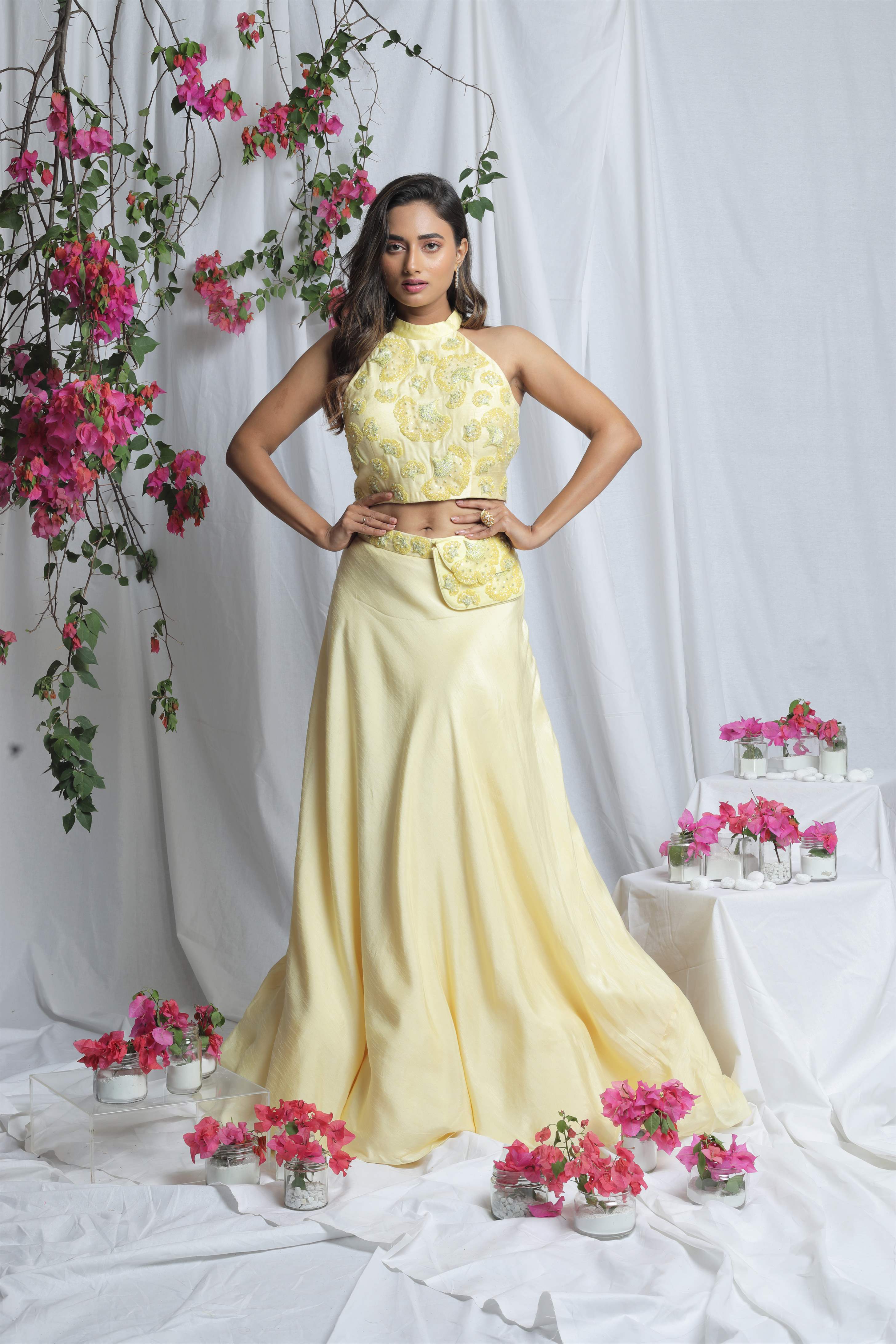 AVYANA CROP TOP WITH SKIRT Secondary image