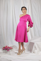 CRUMPLED SLEEVES ONE SHOULDER DRESS