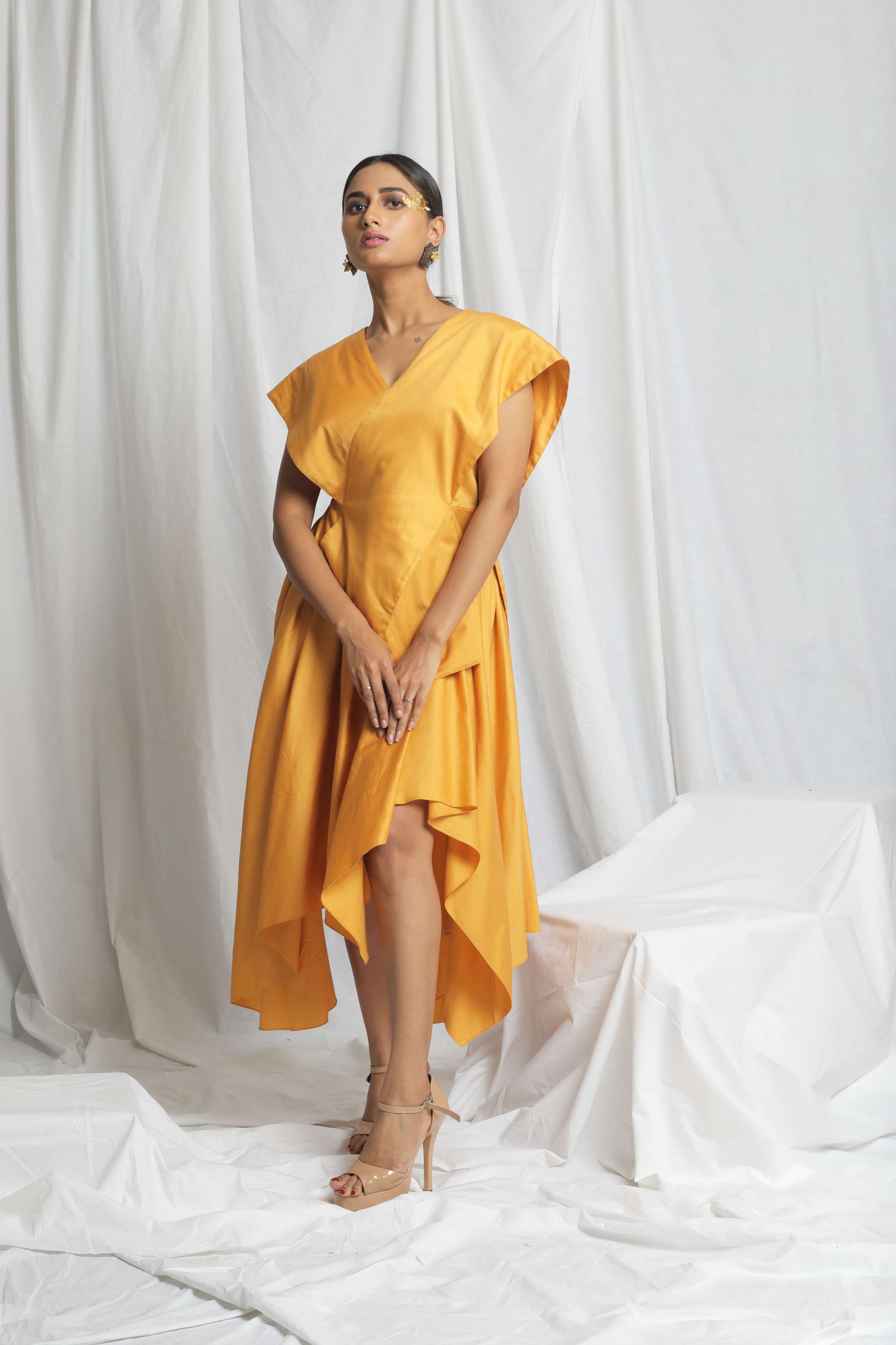 NINJA HIGH-LOW DRESS Secondary image