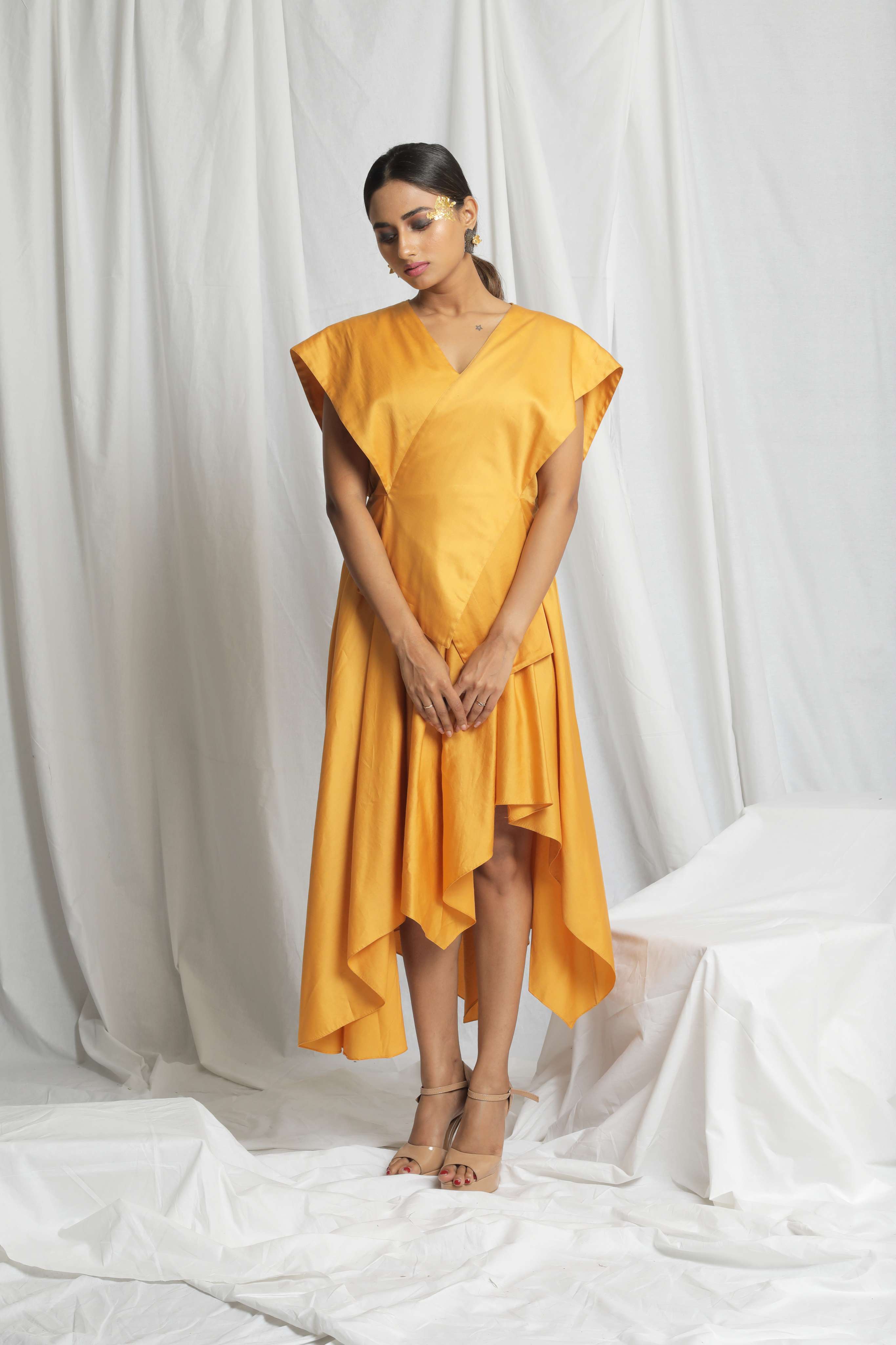 NINJA HIGH-LOW DRESS