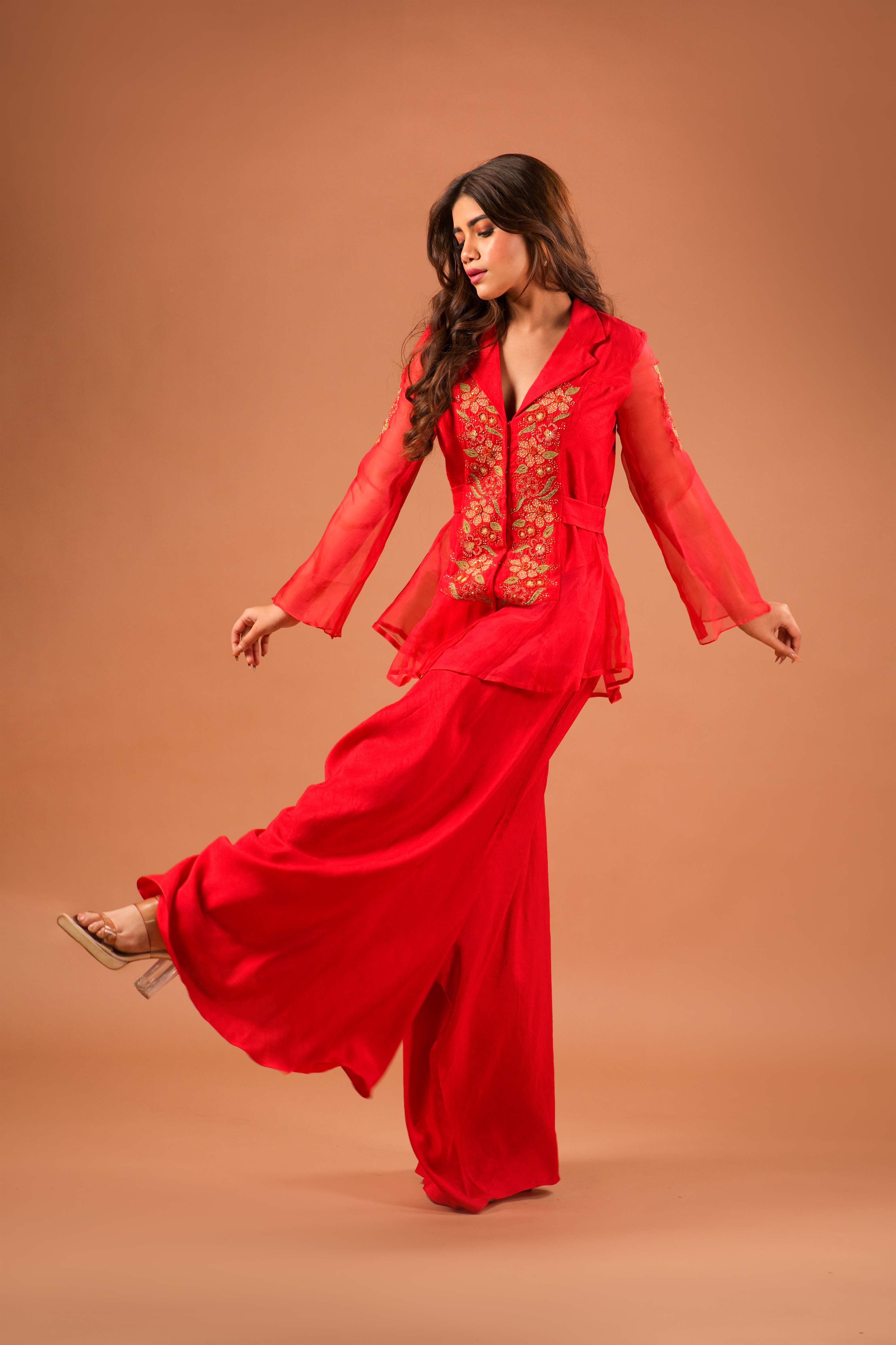 ROSETTE BLAZER TOP WITH DRAPE PANTS Secondary image